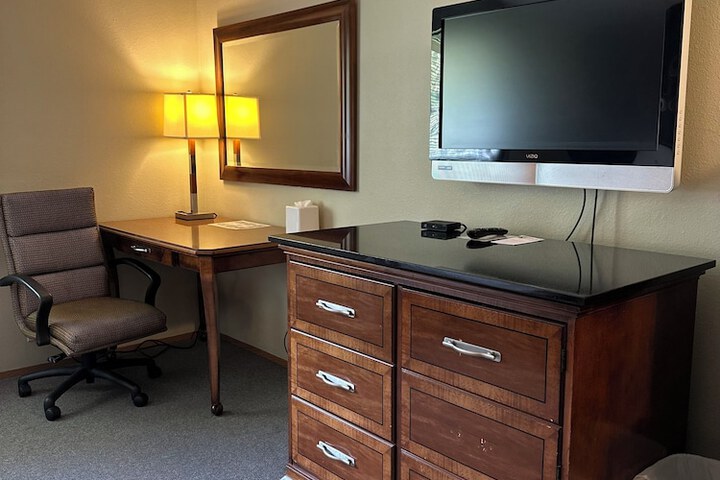 Room 267 of 390