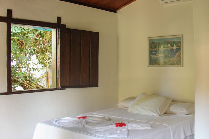 Room 4 of 61
