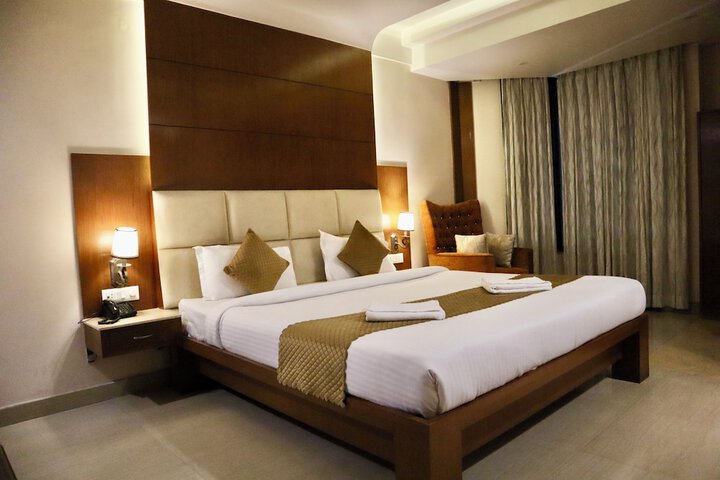 Room 3 of 19