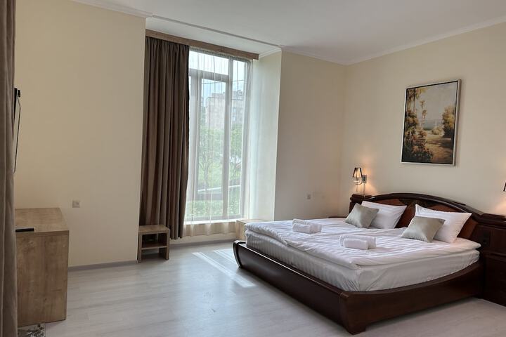 Room 18 of 39