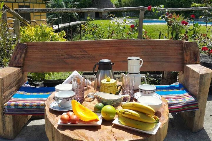 Breakfast/Coffee Service 21 of 31