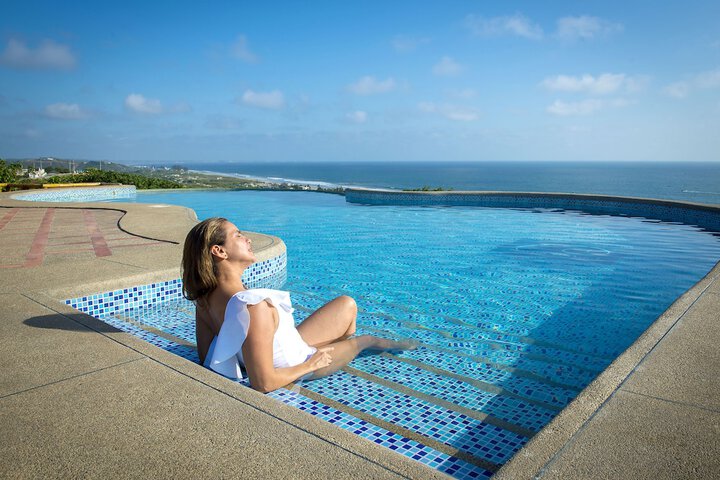 Pool 102 of 170