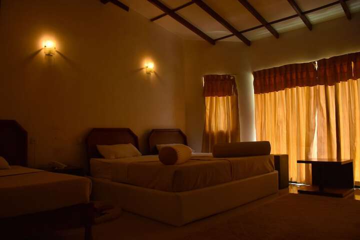 Room 8 of 51
