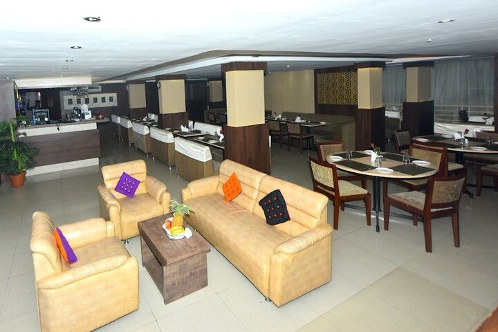 Hotel Interior 4 of 73