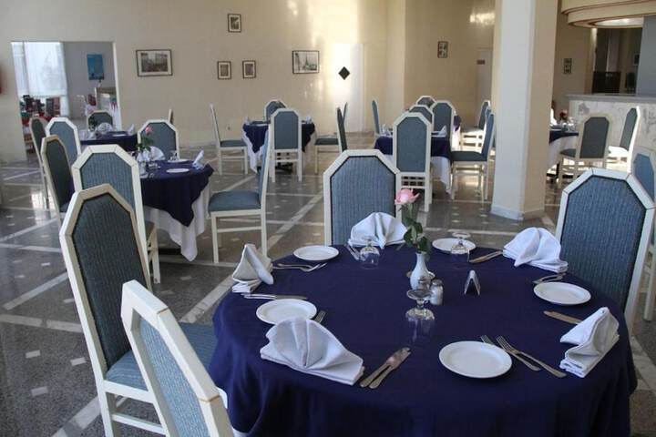 Dining Photos