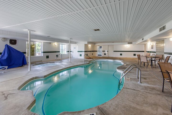 Pool 29 of 38