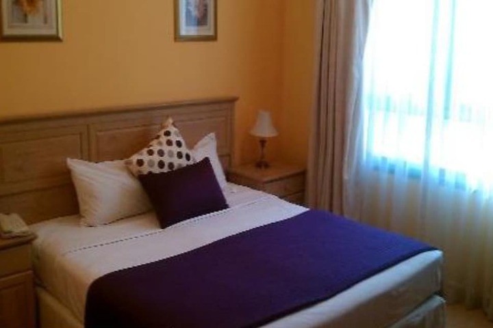 Room 3 of 17