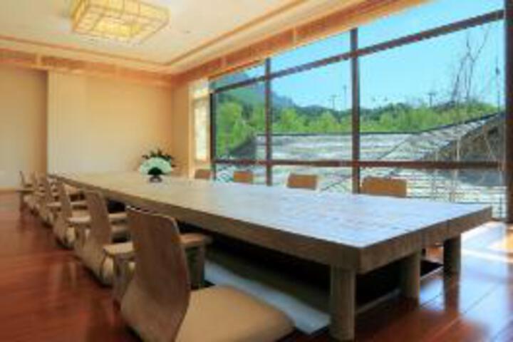 Royal Hot Spring Boutique Hotel