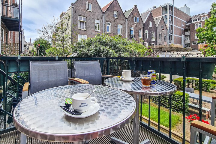Terrace/Patio 50 of 59