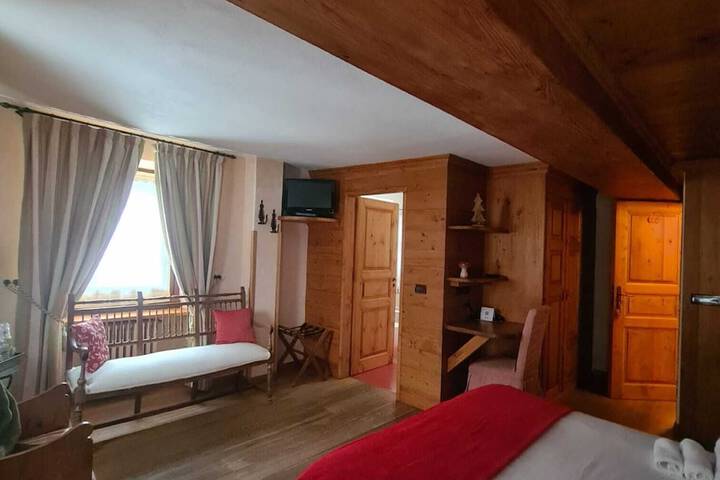 Room 30 of 70