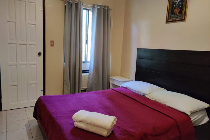 Room 12 of 40