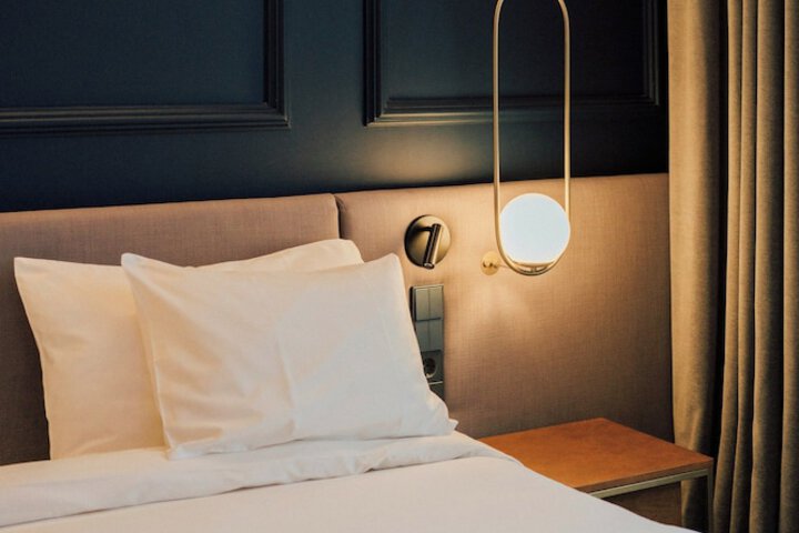 Room 21 of 50
