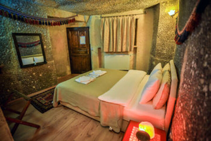 Room 44 of 89