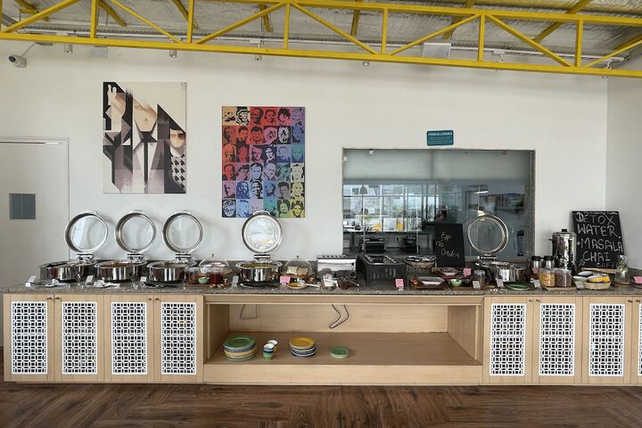 Breakfast/Coffee Service 20 of 34
