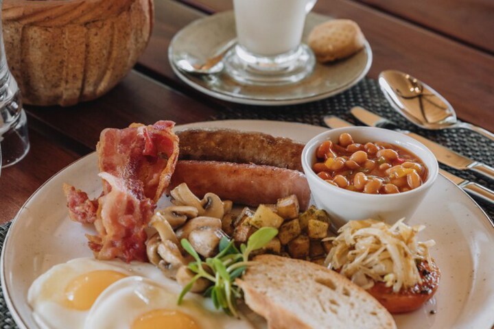 Breakfast/Coffee Service 32 of 42