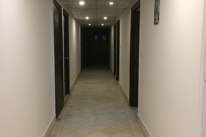 Hotel 32 of 40