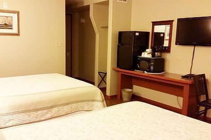 Room 7 of 29