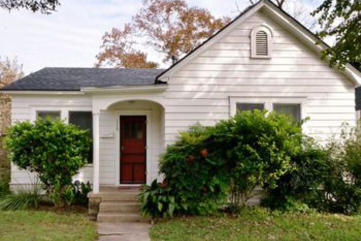 Image of SoCo Hideaway with Outdoor Living by RedAwning