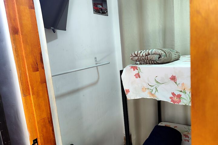 Room 21 of 46