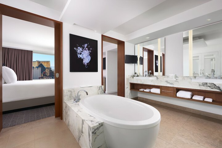 Room 48 of 110
