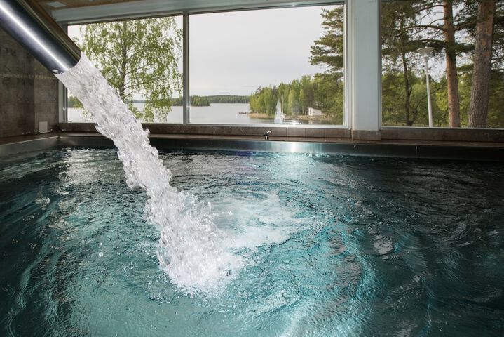 Pool 43 of 100