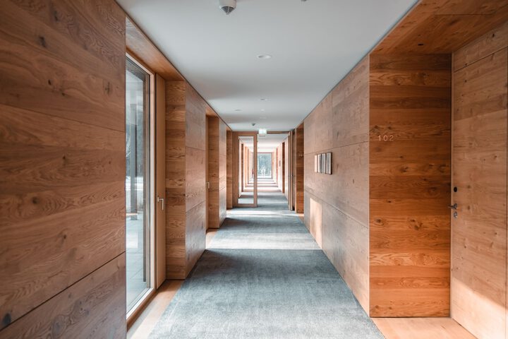 Ballroom/Hall 53 of 74