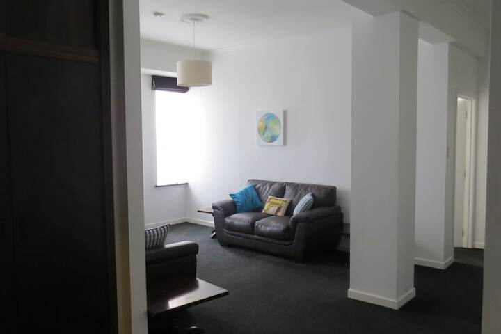 Room 26 of 48