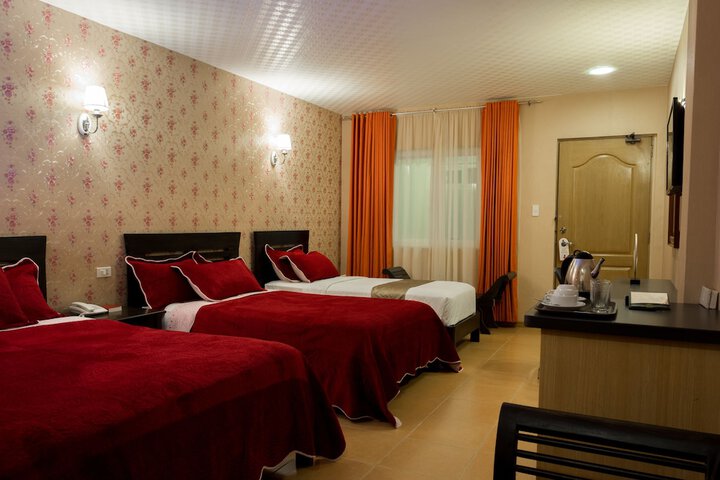 Room 12 of 75