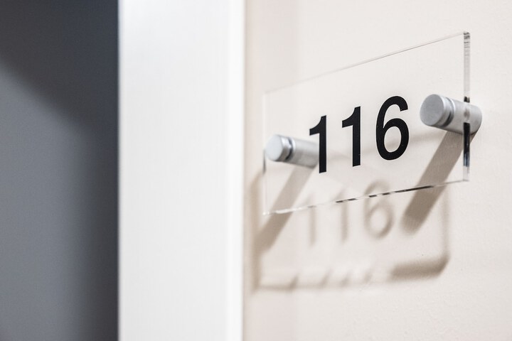 Room 9 of 44