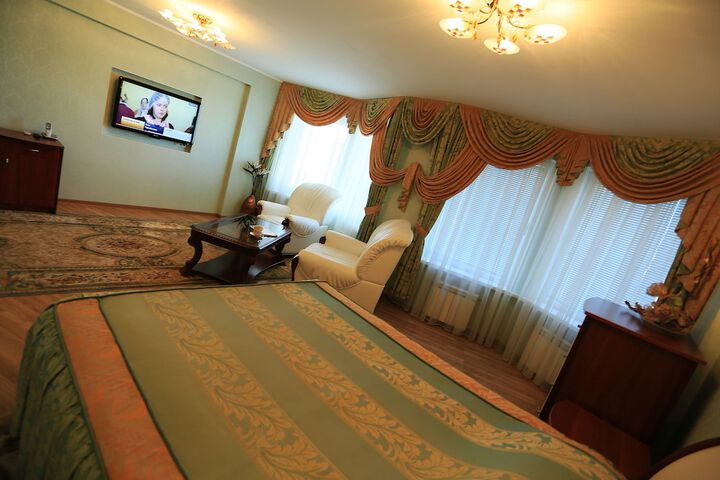 Room 9 of 44