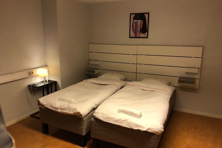 Room 9 of 26