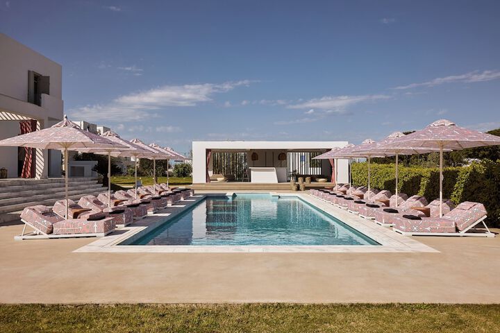 Pool 66 of 116