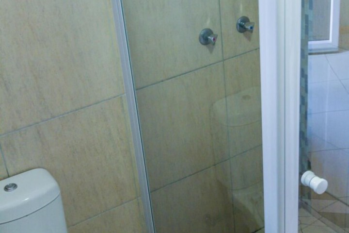Room 19 of 49
