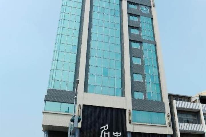 Hotel 23 of 24