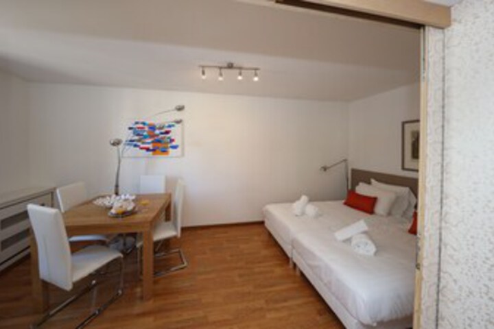 Room 38 of 38