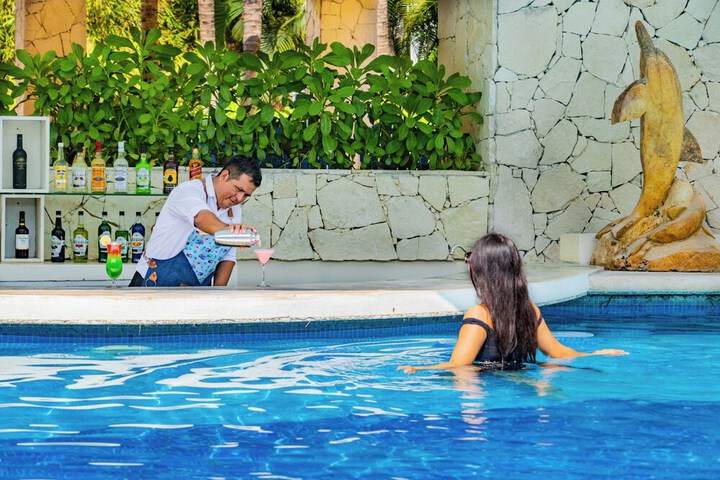 Pool 39 of 87