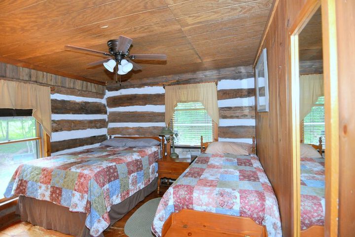 Room 5 of 42