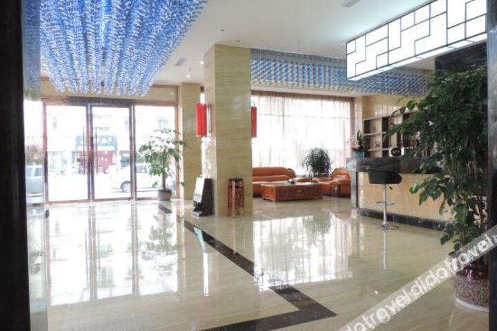 Hotel Interior 7 of 19