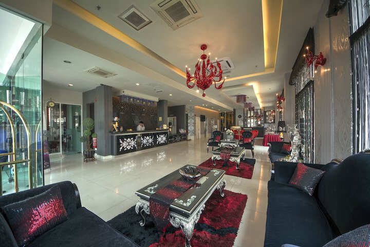 Lobby Entry