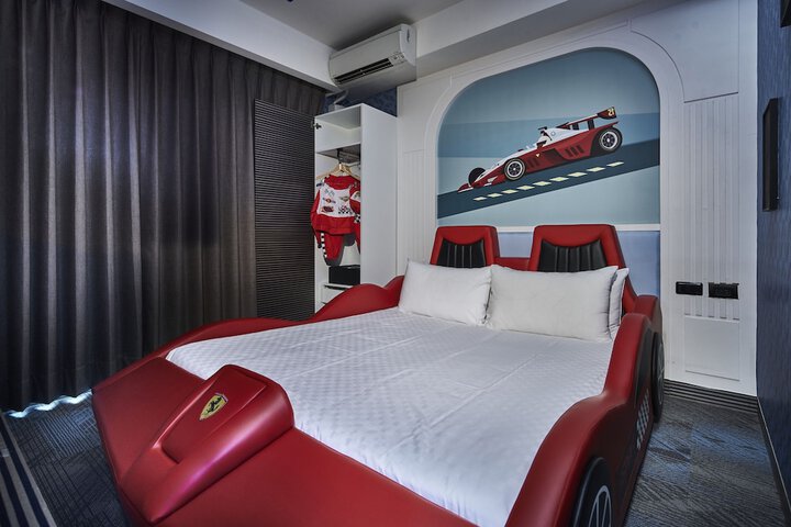 Room 16 of 109