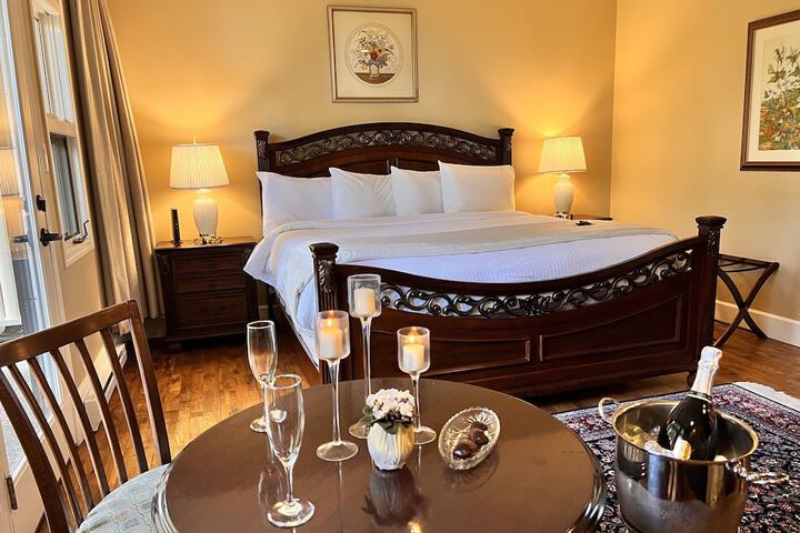 Room 20 of 44