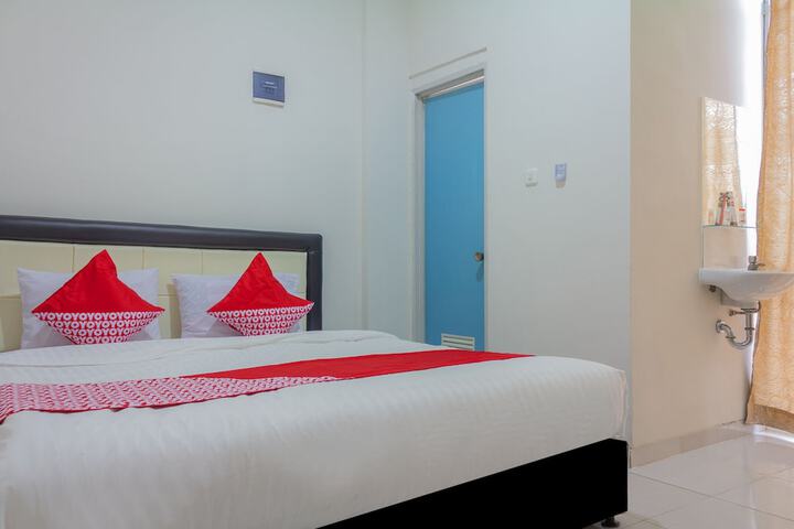 Room 11 of 39