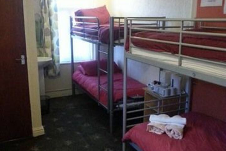 Room 68 of 149