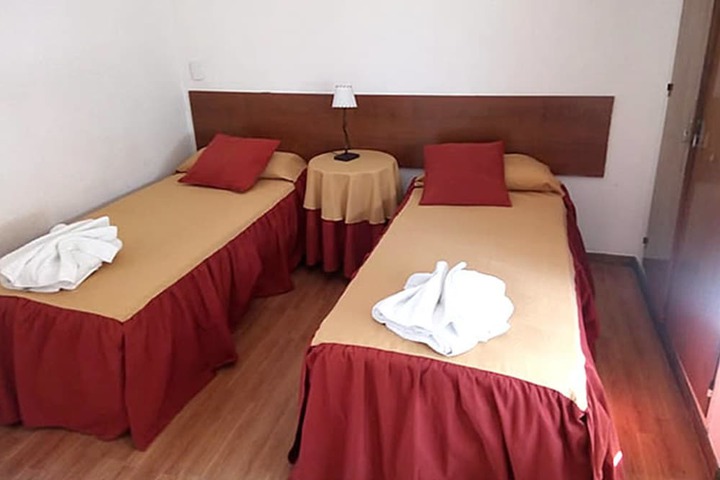 Room 12 of 31