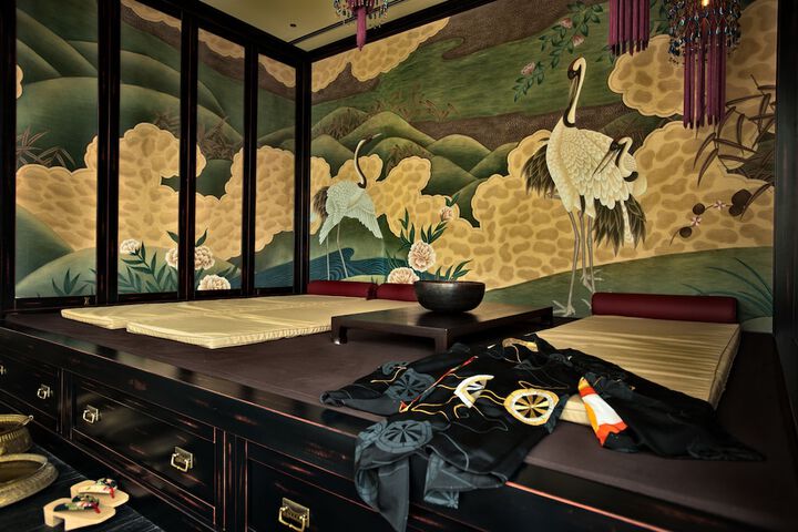 Room 57 of 95