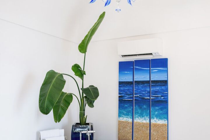 Room 18 of 62