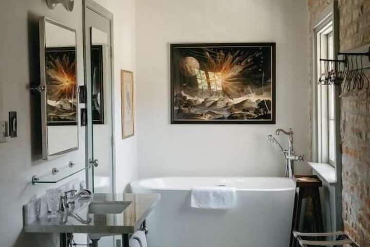Room 46 of 57