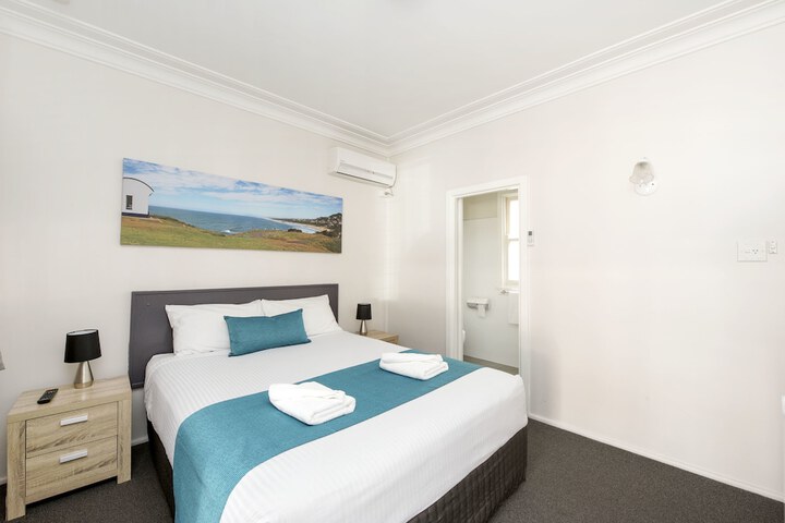 Room 13 of 53