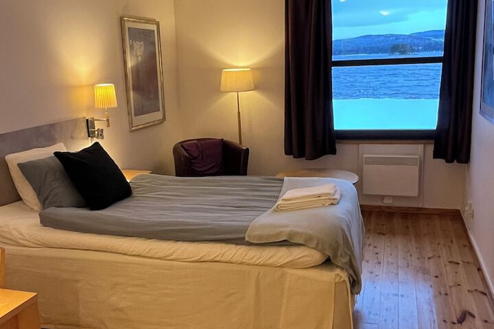 Room 22 of 92