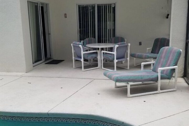 Terrace/Patio 7 of 9